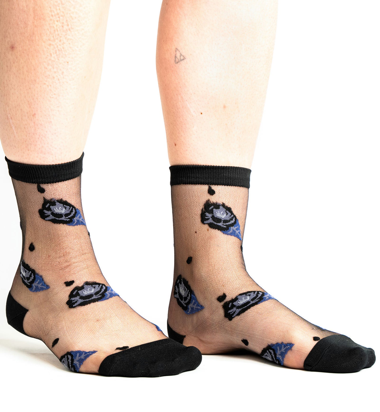 SOCK it to me Sheer Crew Socks (H0004-2),Will You Accept This Rose (Black) - Will You Accept This Rose (Black),One Size