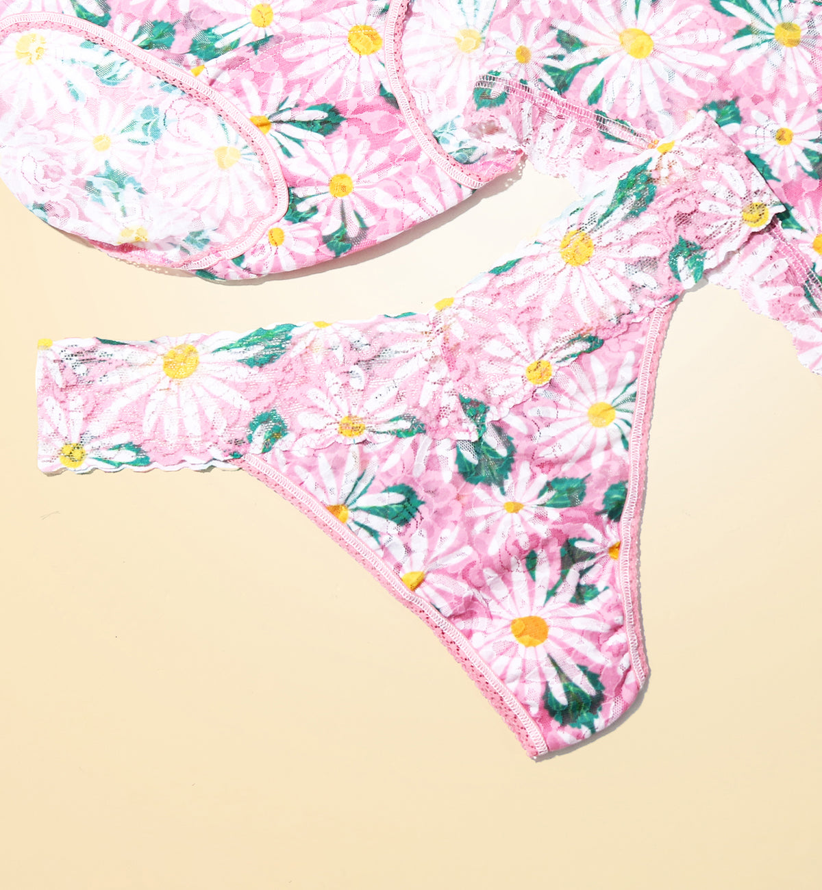 Hanky Panky Signature Lace Printed Original Rise Thong (PR4811P),Hello Spring - Hello Spring,One Size