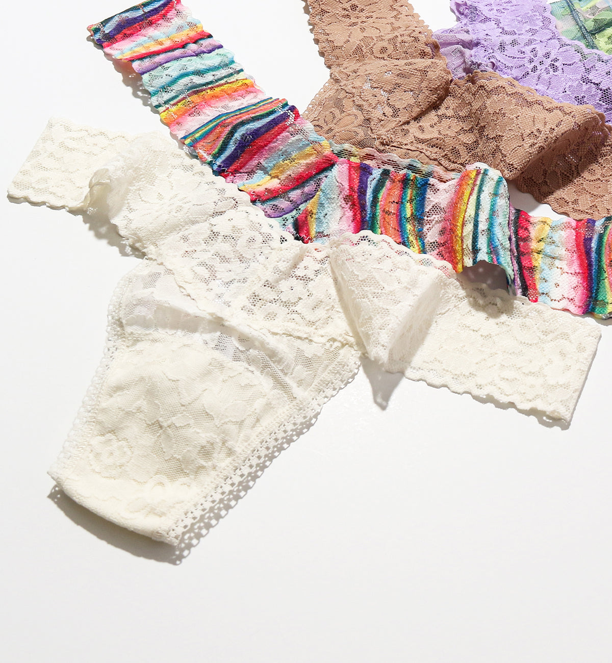 Hanky Panky Daily Lace Low Rise Thong (771001P),Marshmallow - Marshmallow,One Size