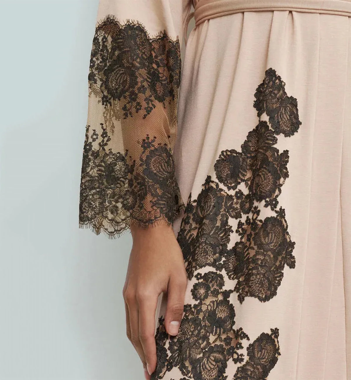 effetto Bamboo Night Bloom Long Sleeve Robe (03348),Small,Almond Milk - Almond Milk,Small