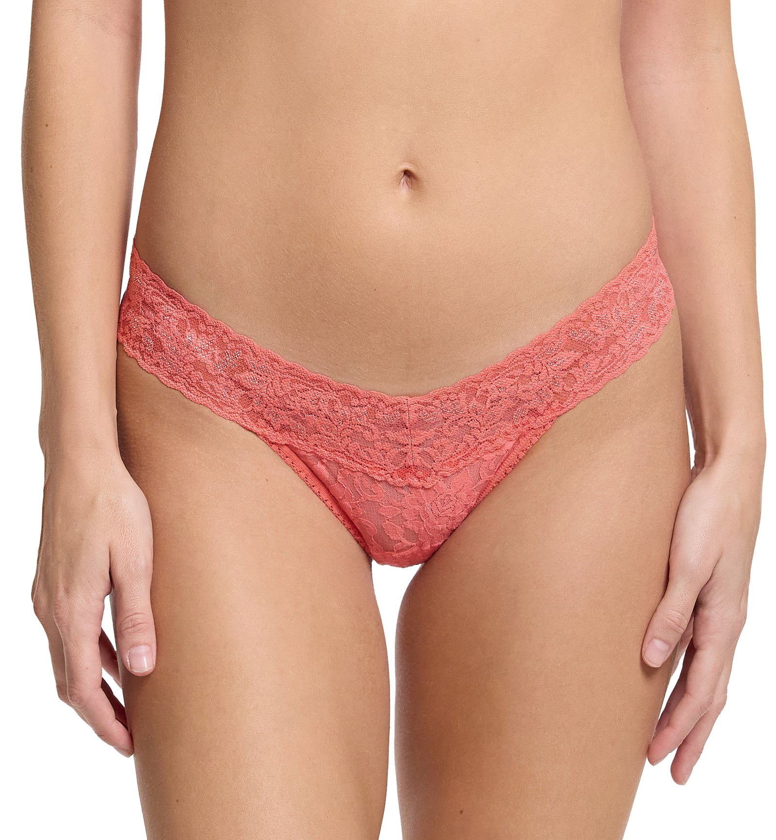 Hanky Panky Signature Lace Low Rise Thong (4911P),Courageous Coral - Courageous Coral,One Size