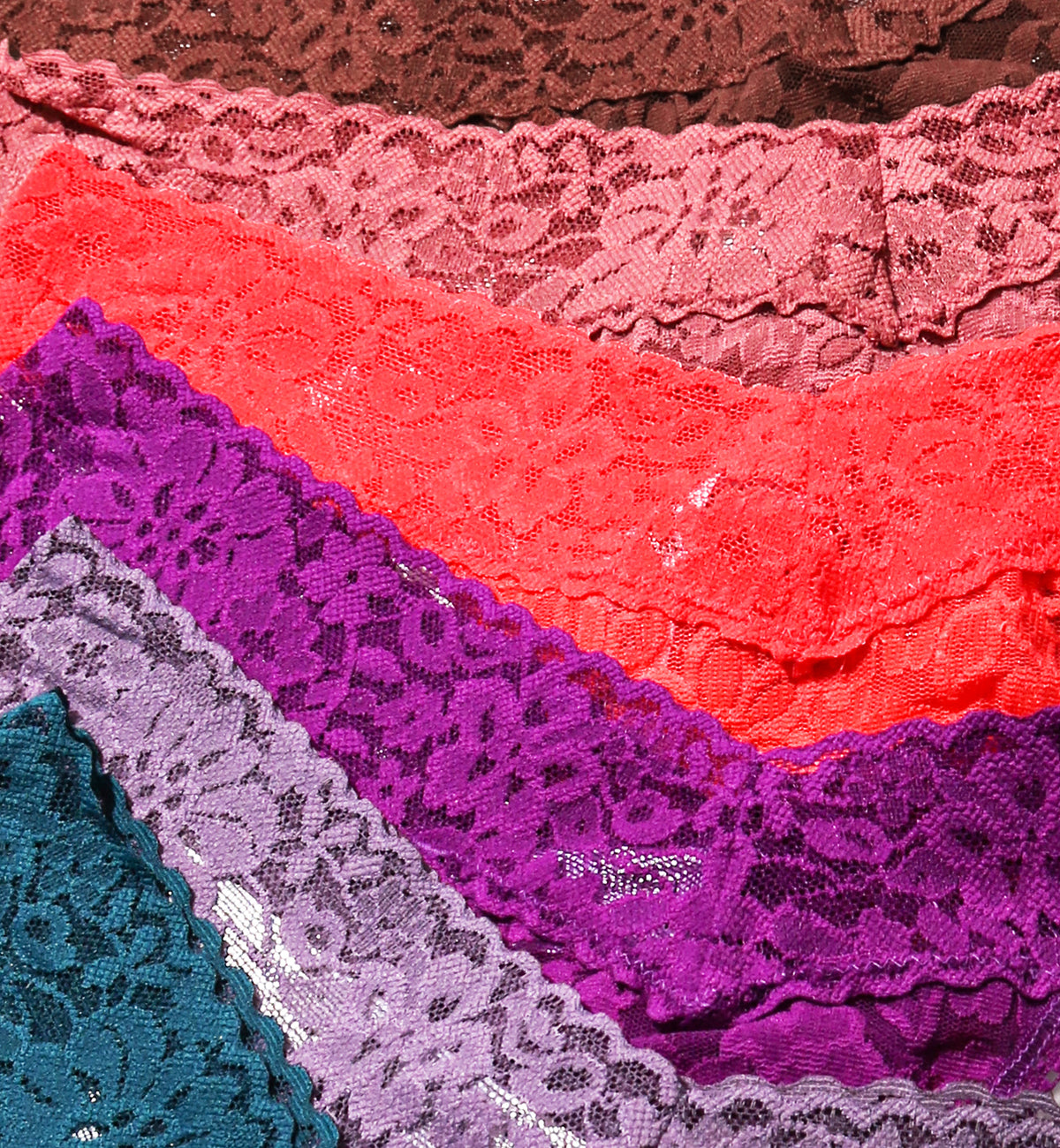 Hanky Panky Daily Lace Low Rise Thong (771001P),Solar Energy - Solar Energy,One Size