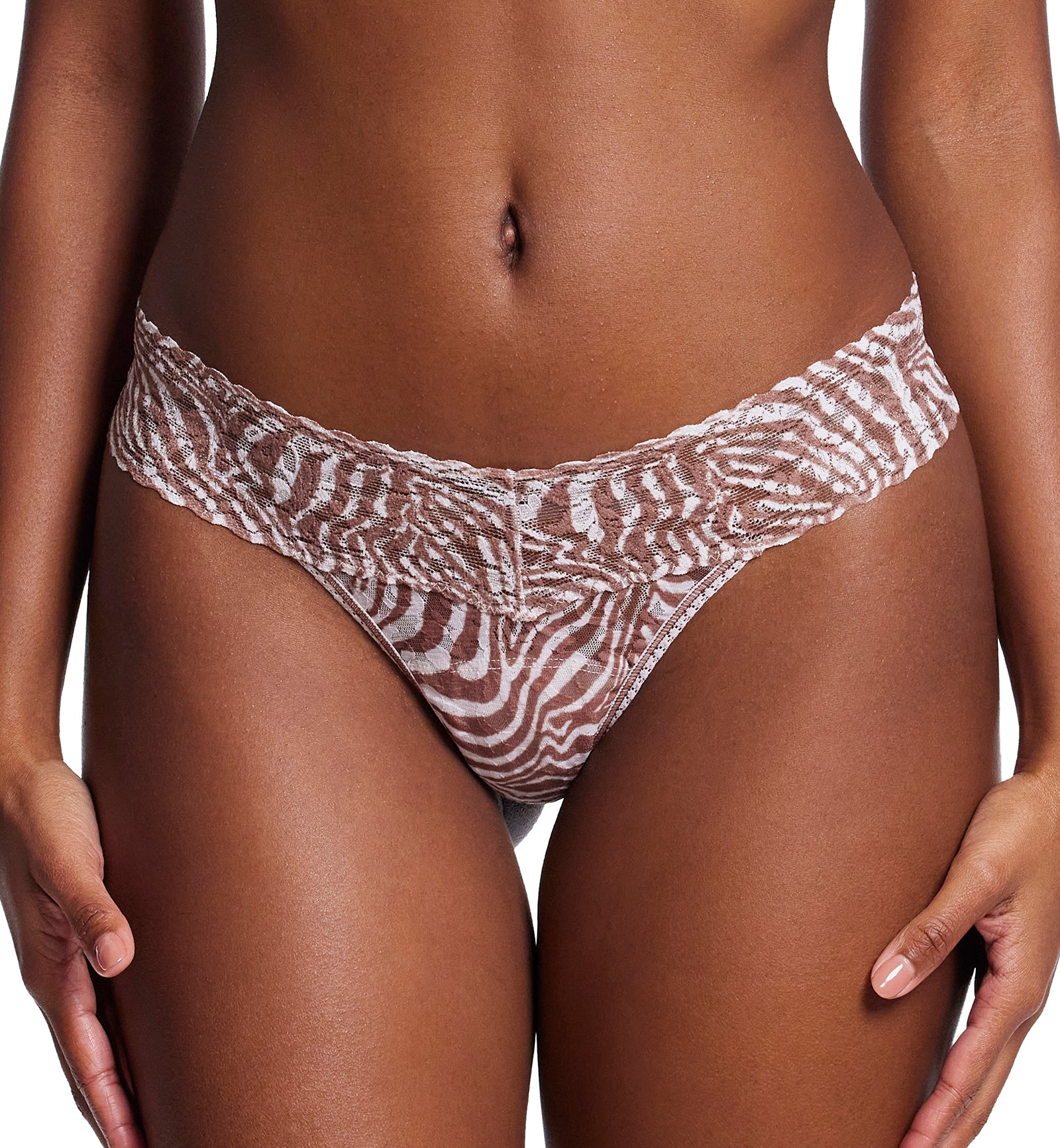 Hanky Panky Signature Lace Printed Low Rise Thong (PR4911P),Hide And Seek - Hide And Seek,One Size