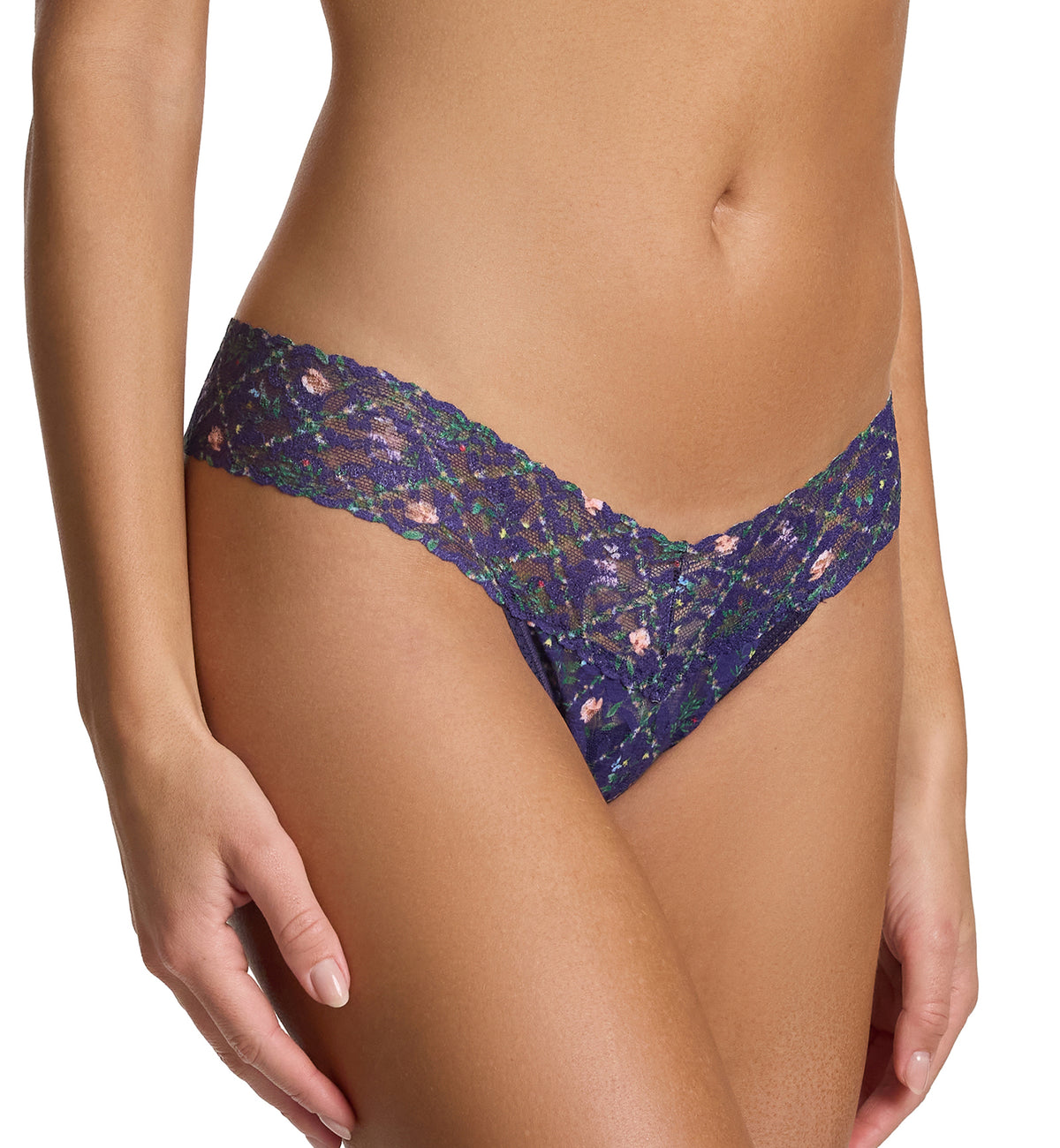 Hanky Panky Signature Lace Printed Low Rise Thong (PR4911P),Everlasting - Everlasting,One Size